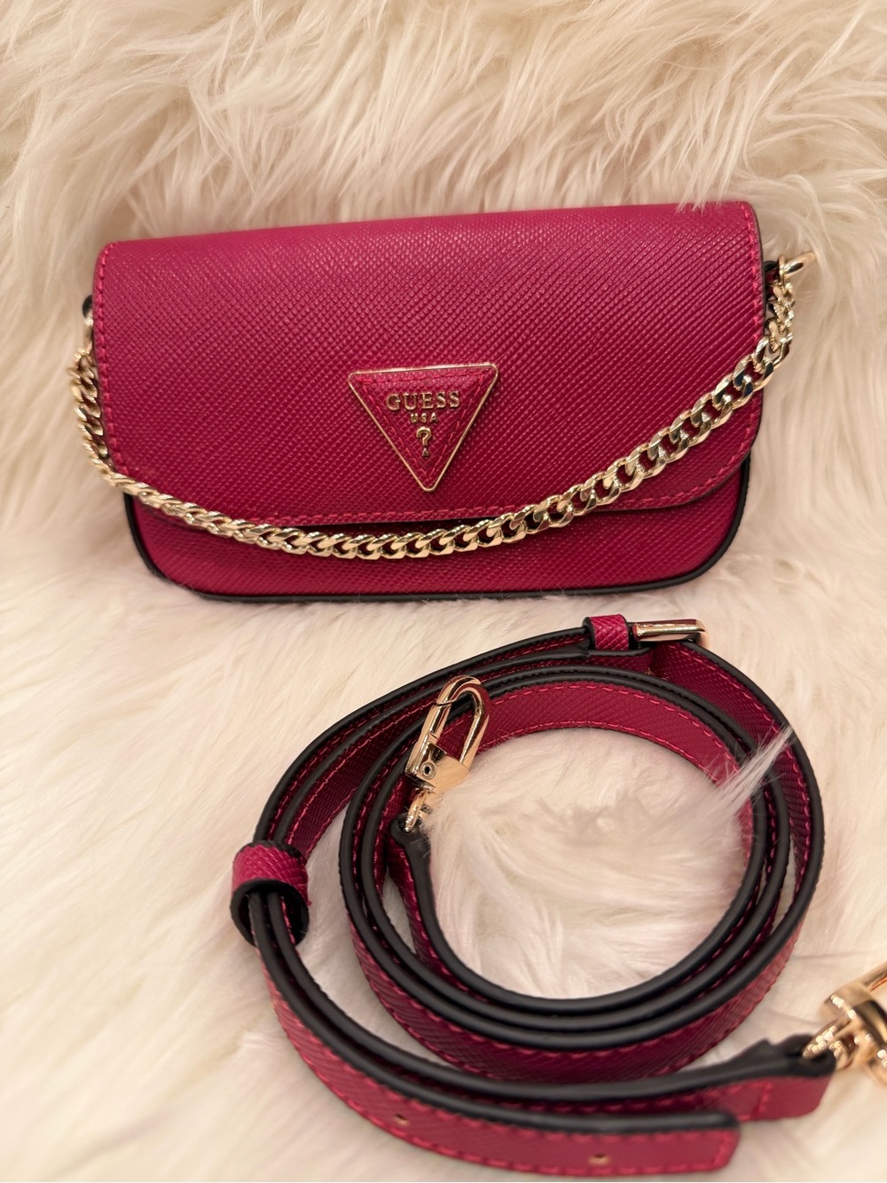 GUESS Magenta Saffiano Crossbody with Gold Chain/ Mini